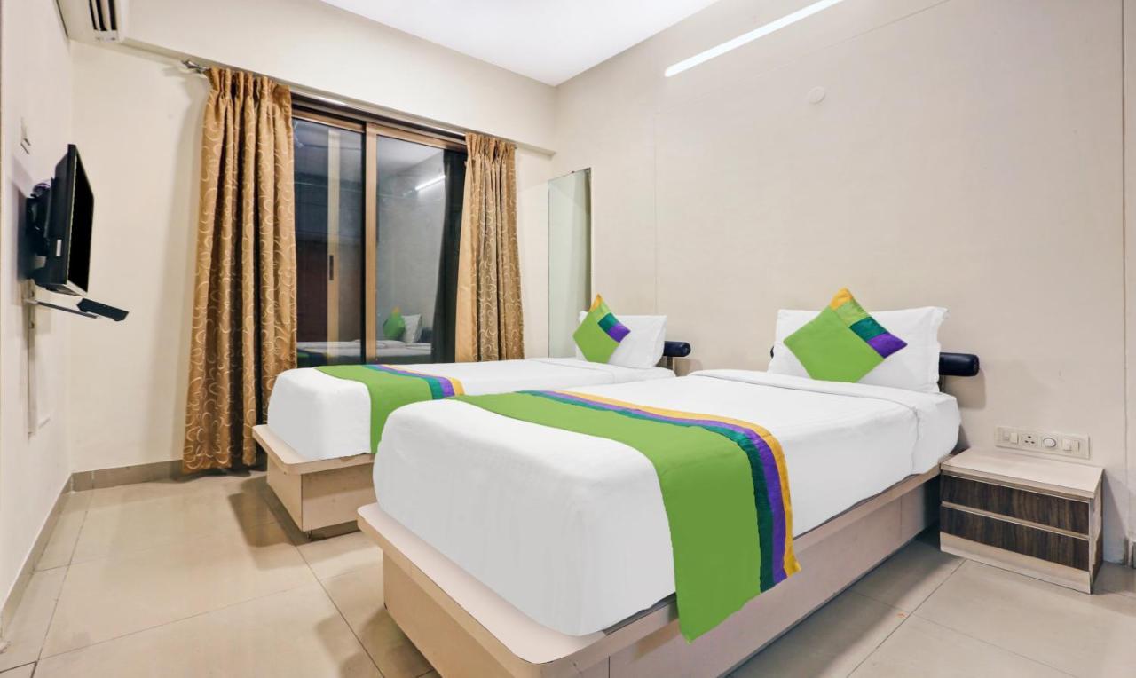 Treebo Trend Bandra Apartments 孟买 外观 照片